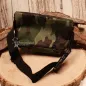 Preview: Rückansicht der Kinder-Bauchtasche mit Fokus auf den verstellbaren Gurt und die geschlossene Gurtschnalle.