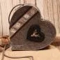 Preview: Andere Seite der Filztasche mit dunkelgrauem Herz und silbernem Metall-Hirschkopf.