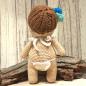 Preview: Indianer Mädchen als Dekofigur Stoffpuppe Spielfigur Handmade beige 23 cm gehäkelt