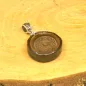 Preview: Ornament in Baumscheibe als Kettenanhänger
