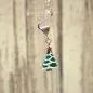 Preview: Kettenanhänger versilbert Weihnachten Christbaum grün emailliert - kettenanhaenger modeschmuck weihnachten baum gruen klein