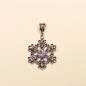 Preview: Kettenanhänger Weihnachten Schneeflocke blau Glitzer Strass Steine versilbert, Modeschmuck handmade chic-peppig-bunt