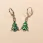 Preview: Ohrringe Weihnachten Weihnachtsbaum grün emailliert mini versilbert mit Klappbrisur, Modeschmuck handmade chic-peppig-bunt