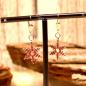 Preview: Ohrringe Weihnachten Schneeflocke versilbert rot, Modeschmuck mit Klappbrisur, handmade chic-peppig-bunt