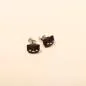 Preview: Kleine Katzen Ohrstecker Versilbert – Mini Katzenkopf Ohrringe Schwarz - ohrstecker ohrringe modeschmuck schwarz katze versilbert