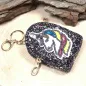 Preview: Glitzerndes Mäppchen Schlüsselanhänger Schwarz Einhorn Motiv Reissverschluss