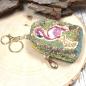 Preview: Gelbes Glitzer-Schlüsselanhänger Mäppchen mit Flamingo-Motiv, geschlossen. Preview: Gelbes Glitzer-Schlüsselanhänger Mäppchen mit Flamingo-Motiv, geschlossen.