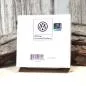 Preview: Hochwertiger Schlüsselanhänger aus verchromtem Metall in Form der blau-weißen VW T1 Bus Front in geprägter Blech-Geschenkbox.