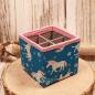 Preview: Handgefertigte hellblaue Stiftebox mit Einhorn-Motiv (11x11x10 cm) und 4-facher Unterteilung.