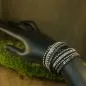 Preview: Vielseitig rockiges Nieten Wildleder-Optik Armband im Glitzerstil - strassarmband nieten schwarz