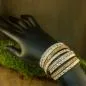 Preview: Rock-Gotik Stil Wildleder-Optik Armband mit Straß und Stern Nieten versetzt - strassarmband stern nieten beige1