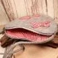 Preview: Draufsicht auf die geöffnete Filztasche Herz-Form mit Sicht auf das Karo-Innenfach.