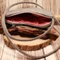 Preview: Filz-Umhängetasche "Herz-Bua" – Hellgrau mit Hirsch-Stickerei & Karo-Futter - umhaengetasche filz herz form tracht hellgrau Hirsch bestickt