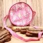 Preview: Runde rosa Kindertasche mit niedlichem Einhorn-Motiv, sicherem Reißverschluss und verstellbarem Schultergurt.