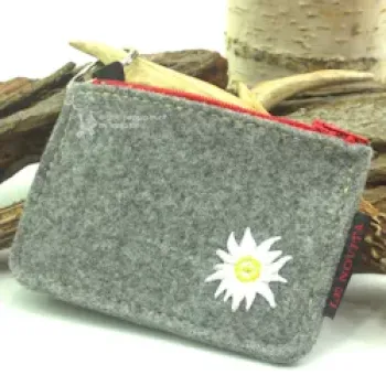 Schlüsselmappe aus Filz Edelweiss-Stickerei groß