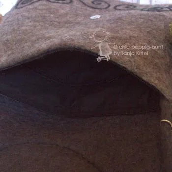 Trachtentasche Hirsch aus Filz mit Anhänger