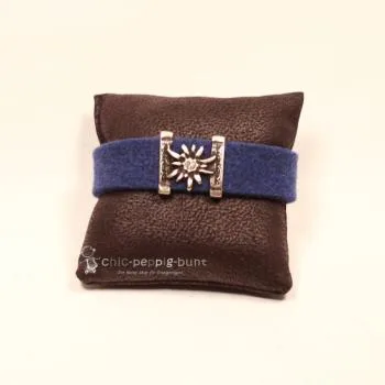 Dunkelblaues Trachten Armband aus Filz mit versilbertem Edelweiß-Element, Strassstein und funkelndem Kunststoff-Kristallknopf.