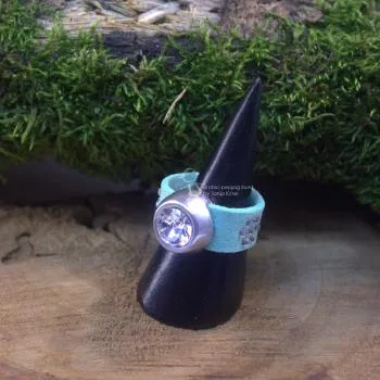 Damenring mit Stoff-Band türkis und Swarovski-Stein breit