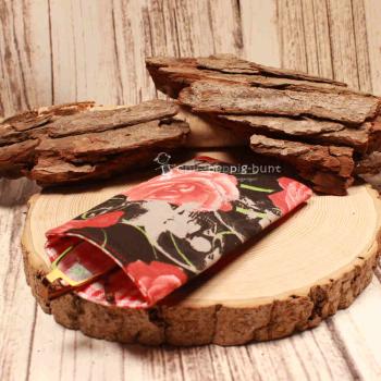 Brillenetui Stoff schwarz mit roten Blumen