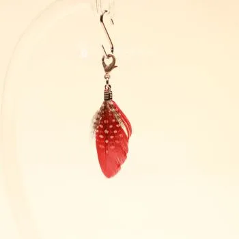 Charms Anhänger Feder rot Karabiner Dots Punkte - charms anhaenger feder klein rot schwarz karabiner