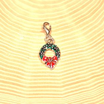 Charmsanhänger Weihnachten Weihnachtskranz grün emailliert versilbert mit Karabiner, Modeschmuck handmade chic-peppig-bunt