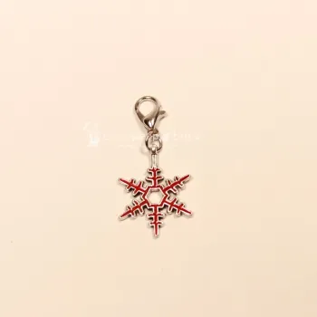 Charmsanhänger Weihnachten Schneeflocke rot emailliert versilbert mit Karabiner, Modeschmuck handmade chic-peppig-bunt