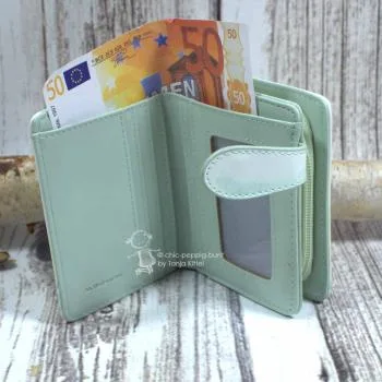 kleiner mint farbiger Geldbeutel