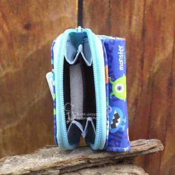Geldbeutel mini abwaschbar dunkelblau mit bunter Monster Motiv