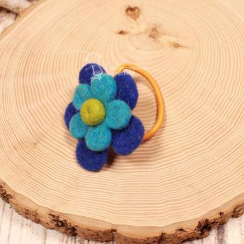 Haargummi Filz-Blume Blau – Buntes Haaraccessoire für Kinder
