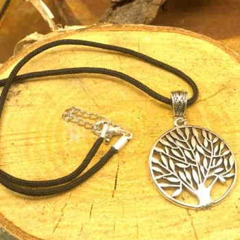 Baum des Lebens mit Segelseilkette