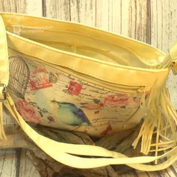 kleine beige Handtasche