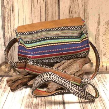 Tasche mittelgross leder mit Stoff Kombi