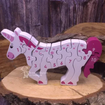 Zahlen Puzzle als Einhorn in 3 D