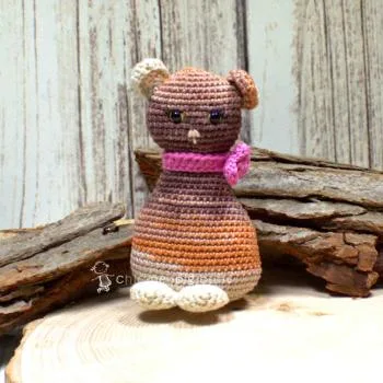 Gehäkelte Mini Katze Stoffpuppe Stofftier Handmade Beige Braun Rosa 12cm Dekofigur