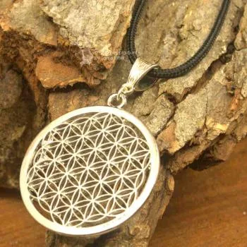 Blume des Lebens mit Segelseilkette