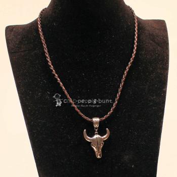 Kettenanhänger Stierkopf – Versilberter Bullen-Schmuckanhänger