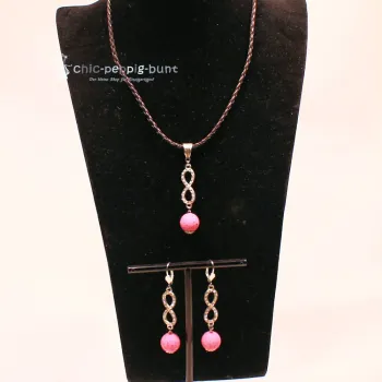 Unendlichkeits-Schmuckset: Kettenanhänger & Ohrringe in Rosa - kettenanhaenger ohringe set passend unendlichkeit strass perle handmade versilbert modeschmuck rosa
