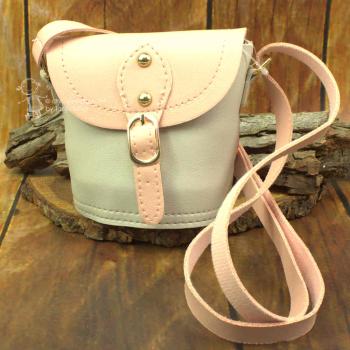 Kinderhandtasche mit kleine Gürtelschnalle