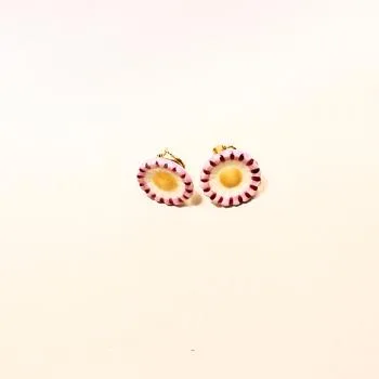 Vergoldete Keramik-Ohrclips Blume – Gelb & Rosa Unikate - ohrring ohrclip vergoltet modeschmuck blume gelb rosa