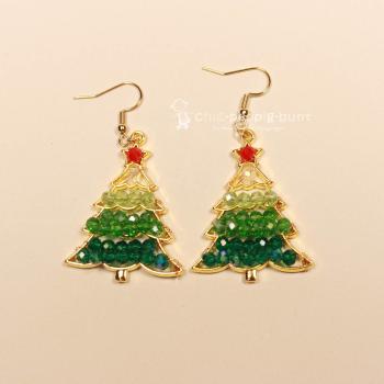 Ohrringe Weihnachten Mini-Perlen aufgefädelt als Zweig, vergoldeter Modeschmuck, handmade chic-peppig-bunt