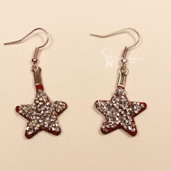 Ohrringe Weihnachtsschmuck Stern versilbert mit funkelndem Strassstein und Klappbrisur handmade chic-peppig-bunt