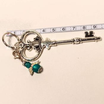 Schlüsselanhänger Schutzengel Türkis – 2-in-1 Schlüssel & Charmsanhänger