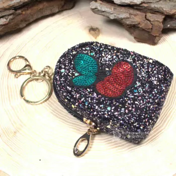 Glitzerndes Schlüsselanhänger Mäppchen Utensilientasche Motiv Kirschen schwarz