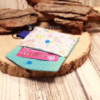 Schlüsselanhänger handgenäht mit kleine Geldbeutel Stoff hellblau einhorn