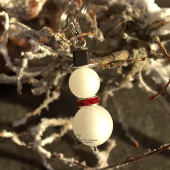 grosser Schneemann als Charmsanhänger