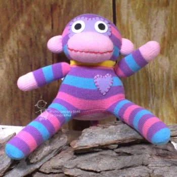 Stofftier Affe aus bunten Socken