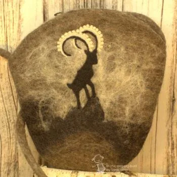 Trachtentasche mit Steinbock Motiv