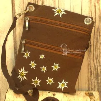 Handtasche im Trachtenstil