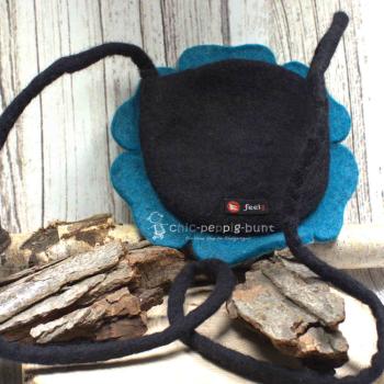 Umhängetasche filz Form einer Blume türkis