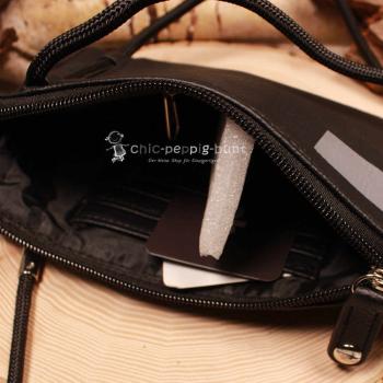 Handtasche Leder schwarz klein 7 Fächer mit Handyfach